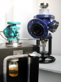 glasslined bottom sampling valve
